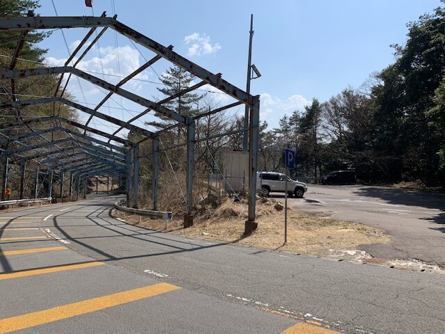 蒼滝トンネルそばの駐車場