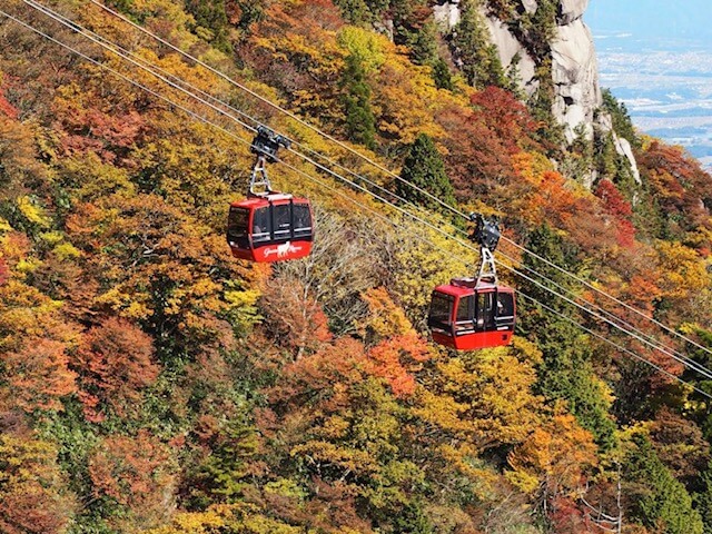 紅葉の御在所岳