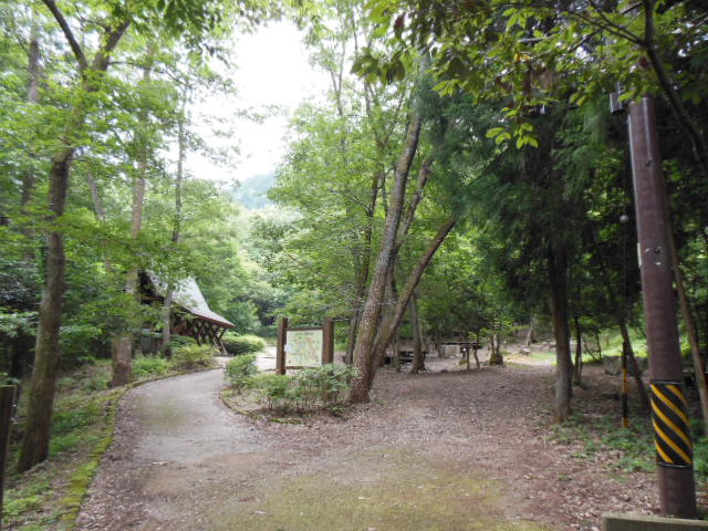 ながら川ふれあいの森 四季の森センター